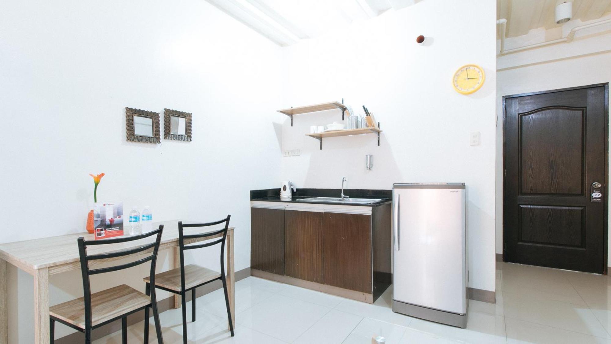 Reddoorz At Kassel Residences Paranaque Paranaque City Екстер'єр фото